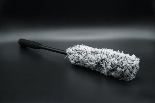 18" Wheel brush, premium microfibre- black & white