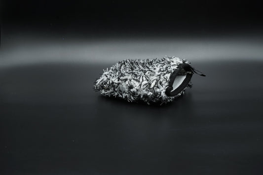 Microfibre wheel wash mitt 14cm x 13cm