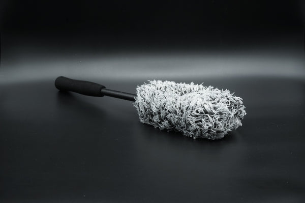 14" Premium Microfibre Wheel Brush – Black & White
